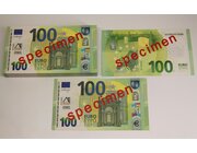 100 Stck Euro-Scheine Spielgeld zu 100 Euro