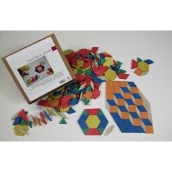 Pattern Blocks, 250 Teile aus RE-Wood im Karton