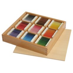 Farbtfelchen im Holzkasten, 63 Farben