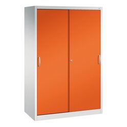 C+P Sportgerteschrank, 1950x1200x600mm, Korpus RAL 7035 Lichtgrau, Front RAL 2004 Reinorange